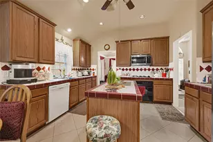 1406 Lofty Mills Dr, Houston, TX 77339 - Photo 9