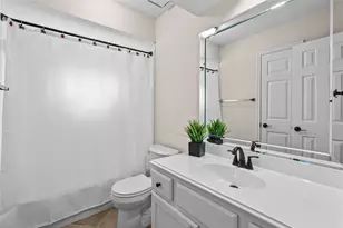 4026 Village Corner Dr, Houston, TX 77059 - Photo 29