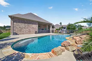 18902 Carson Glen Dr, New Caney, TX 77357 - Photo 9