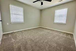 8510 Friendship Rd, Houston, TX 77080 - Photo 9
