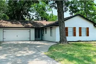 8510 Friendship Rd, Houston, TX 77080 - Photo 1