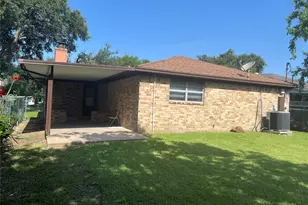 4112 19th St N, Texas City, TX 77590 - Photo 15