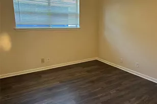 4112 19th St N, Texas City, TX 77590 - Photo 7