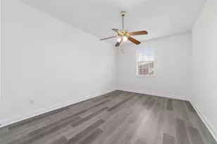 1408 S Friendswood Dr, Friendswood, TX 77546 - Photo 19