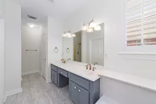 1408 S Friendswood Dr, Friendswood, TX 77546 - Photo 17