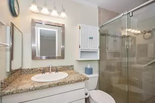 9515 Beverly Hill St, Houston, TX 77063 - Photo 27