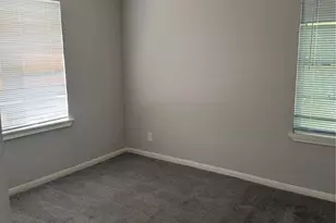 417 13th St N, Texas City, TX 77590 - Photo 17