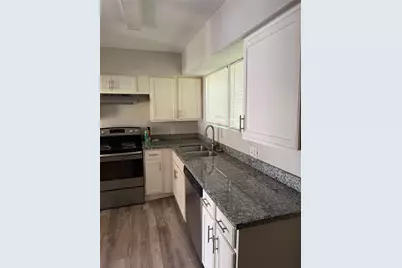 417 13th Street N, Texas City, TX 77590 - Photo 9