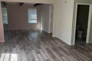 417 13th St N, Texas City, TX 77590 - Photo 3