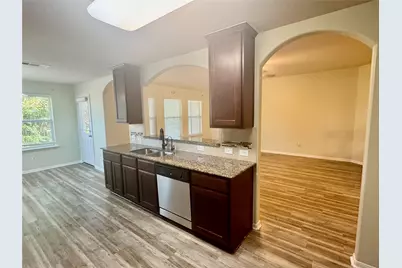 1205 Quarterhorse Drive, Alvin, TX 77511 - Photo 23