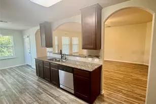 1205 Quarterhorse Dr, Alvin, TX 77511 - Photo 23
