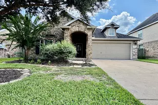 1205 Quarterhorse Dr, Alvin, TX 77511 - Photo 3