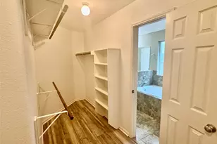 1205 Quarterhorse Dr, Alvin, TX 77511 - Photo 45
