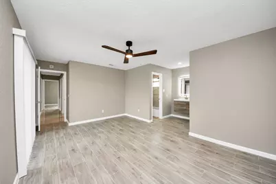 5234 Abercreek Avenue, Friendswood, TX 77546 - Photo 21