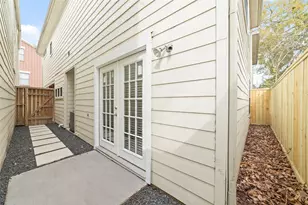 917 W 21st St, Houston, TX 77008 - Photo 25