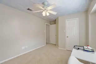 3214 Richland Dr, Sugar Land, TX 77478 - Photo 31