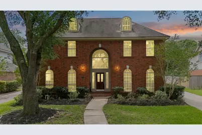 3214 Richland Drive, Sugar Land, TX 77478 - Photo 3