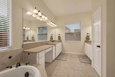 6935 Tiedmann Park Way, Sugar Land, TX 77479 - Photo 39