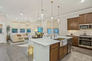 10612 Centre Glade Dr, Houston, TX 77043 - Photo 7