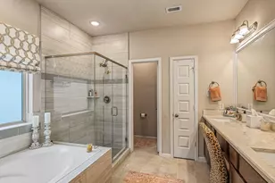 10612 Centre Glade Dr, Houston, TX 77043 - Photo 21