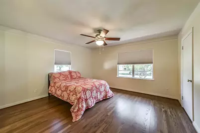 6637 Merry Lane, Houston, TX 77023 - Photo 23