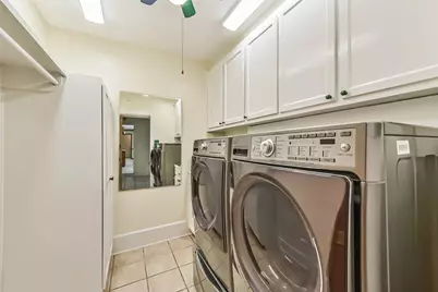 6637 Merry Lane, Houston, TX 77023 - Photo 17
