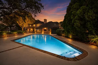 27030 Masters Pkwy, Spicewood, TX 78669 - Photo 3