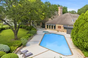 27030 Masters Pkwy, Spicewood, TX 78669 - Photo 7