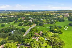 27030 Masters Pkwy, Spicewood, TX 78669 - Photo 41