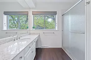 27030 Masters Pkwy, Spicewood, TX 78669 - Photo 35