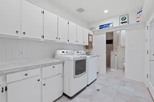 27030 Masters Pkwy, Spicewood, TX 78669 - Photo 25
