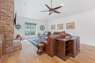 27030 Masters Pkwy, Spicewood, TX 78669 - Photo 15