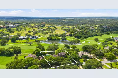 27030 Masters Pkwy, Spicewood, TX 78669 - Photo 11