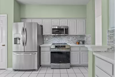 14403 Circlewood Way, Houston, TX 77062 - Photo 9