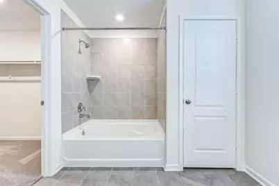 12451 Buck Sable Lane, Houston, TX 77044 - Photo 13