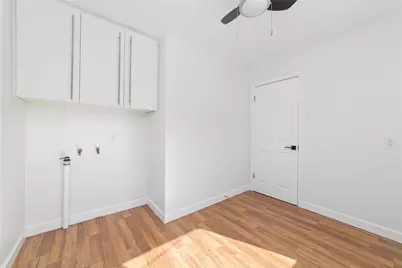 4415 Merwin Street, Houston, TX 77027 - Photo 9