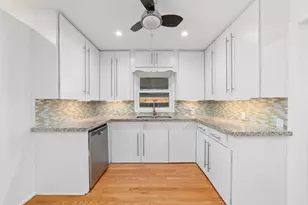 4415 Merwin St, Houston, TX 77027 - Photo 5