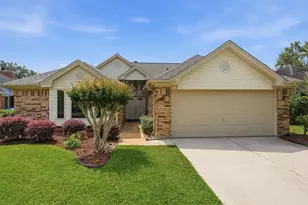 3206 N Peach Hollow Cir, Pearland, TX 77584 - Photo 1
