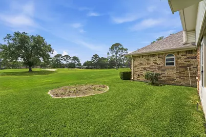 3206 N Peach Hollow Circle, Pearland, TX 77584 - Photo 25