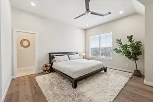 3923 Willowbend Point, Houston, TX 77025 - Photo 15