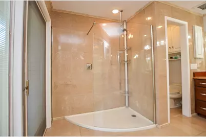 807 Trochta Street, El Campo, TX 77437 - Photo 29