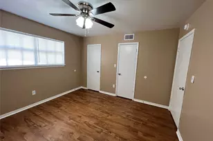 2400 5th St, Bay City, TX 77414 - Photo 9