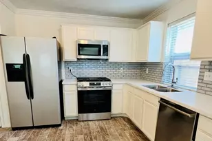 6010 Forest Plaza Ct, Houston, TX 77066 - Photo 11