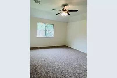 6010 Forest Plaza Court, Houston, TX 77066 - Photo 13
