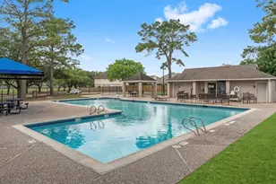 6010 Forest Plaza Ct, Houston, TX 77066 - Photo 23