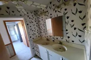 1046 Lutonsky Rd, Fayetteville, TX 78940 - Photo 13