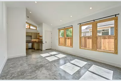 907 Kern Street #A, Houston, TX 77009 - Photo 3