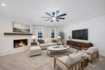 142 E Placid Hill Circle, The Woodlands, TX 77381 - Photo 9