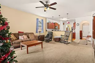 812 Indigo Springs Ln, La Marque, TX 77568 - Photo 11