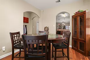 812 Indigo Springs Ln, La Marque, TX 77568 - Photo 5